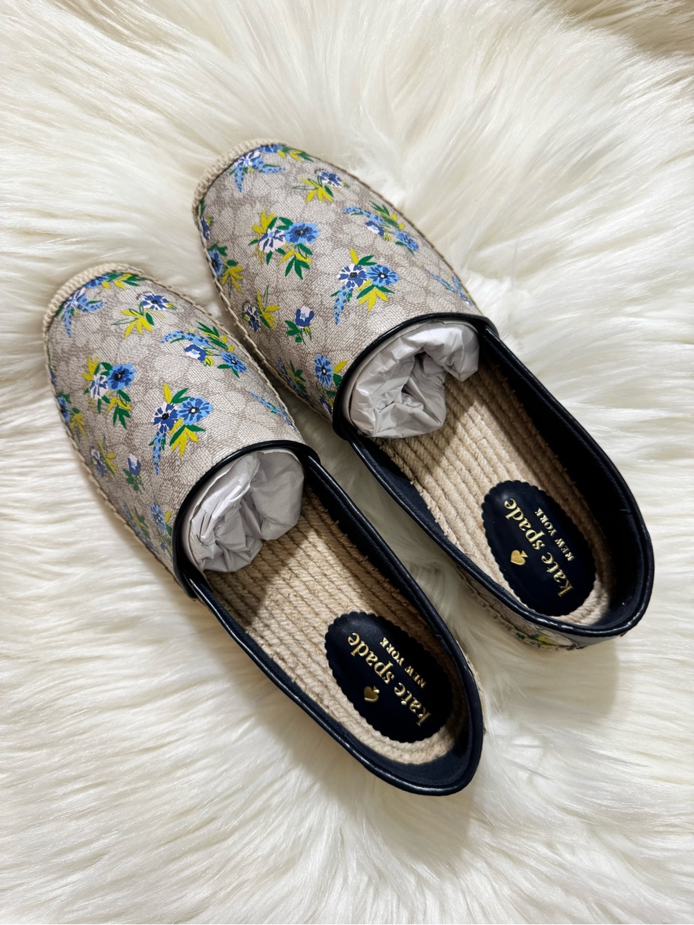 Kate Spade || Gwen Spade Flower Espadrille